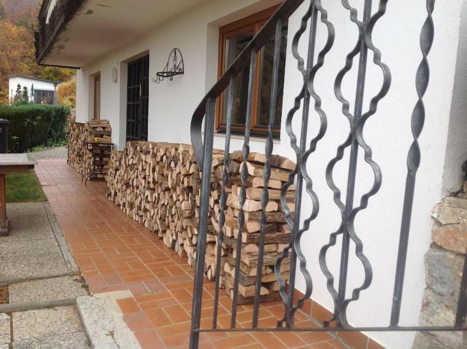Charmantes Landhaus Mit Garten Und Traumhaftem Fernblick Thal  Dış mekan fotoğraf
