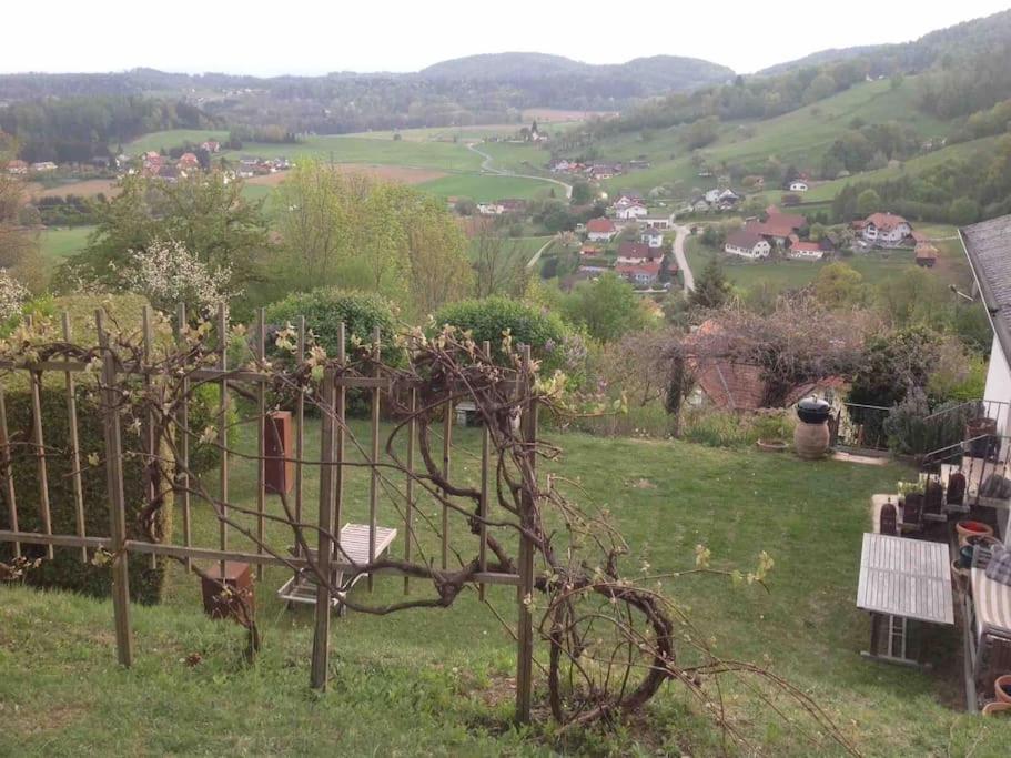 Charmantes Landhaus Mit Garten Und Traumhaftem Fernblick Thal  Dış mekan fotoğraf